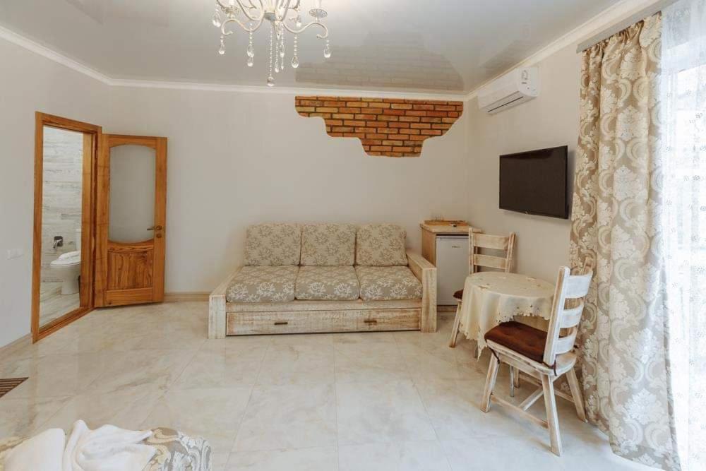 Hotel Бутик 2017 Bilhorod-Dnistrovsʼkyy Exterior foto